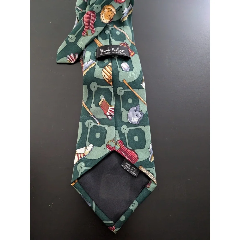 Nicole Miller Tie Silk Korea Made Baseball Design All Over Green 54